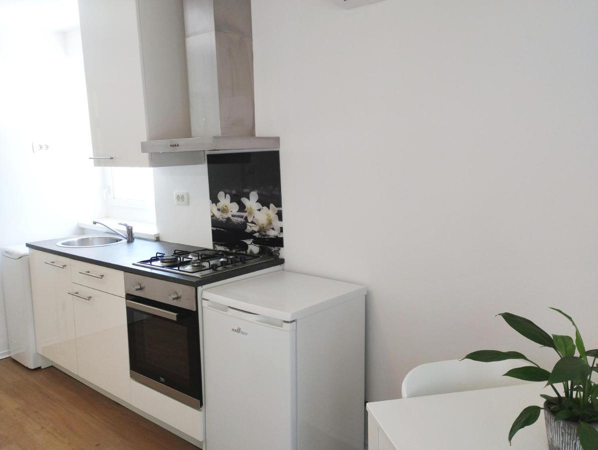 Active Apartments Koper Phòng bức ảnh